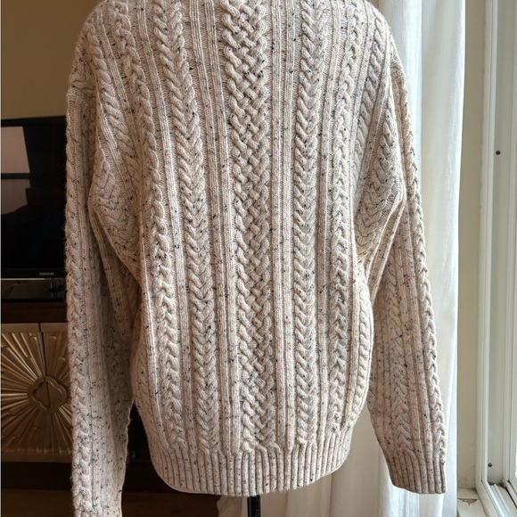 Club Monaco Chunky Cable Crew - Picture 4 of 7